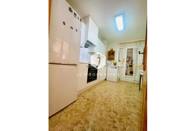 Segunda mano - Apartamento / piso -
Torrevieja - La Mata