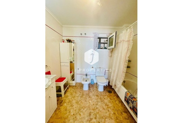 Segunda mano - Apartamento / piso -
Torrevieja - La Mata