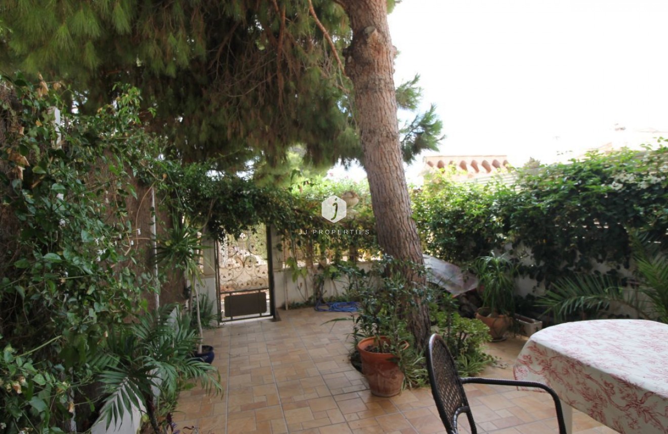 Segunda mano - Duplex -
La Zenia - Costa Blanca