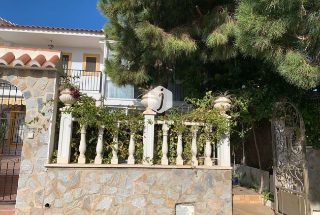 Segunda mano - Duplex -
La Zenia - Costa Blanca