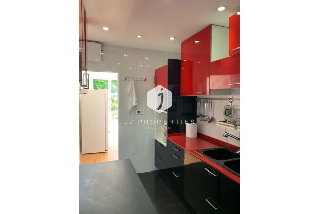 Segunda mano - Duplex -
La Zenia - Costa Blanca