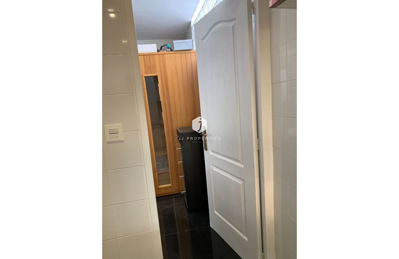 Segunda mano - Duplex -
La Zenia - Costa Blanca