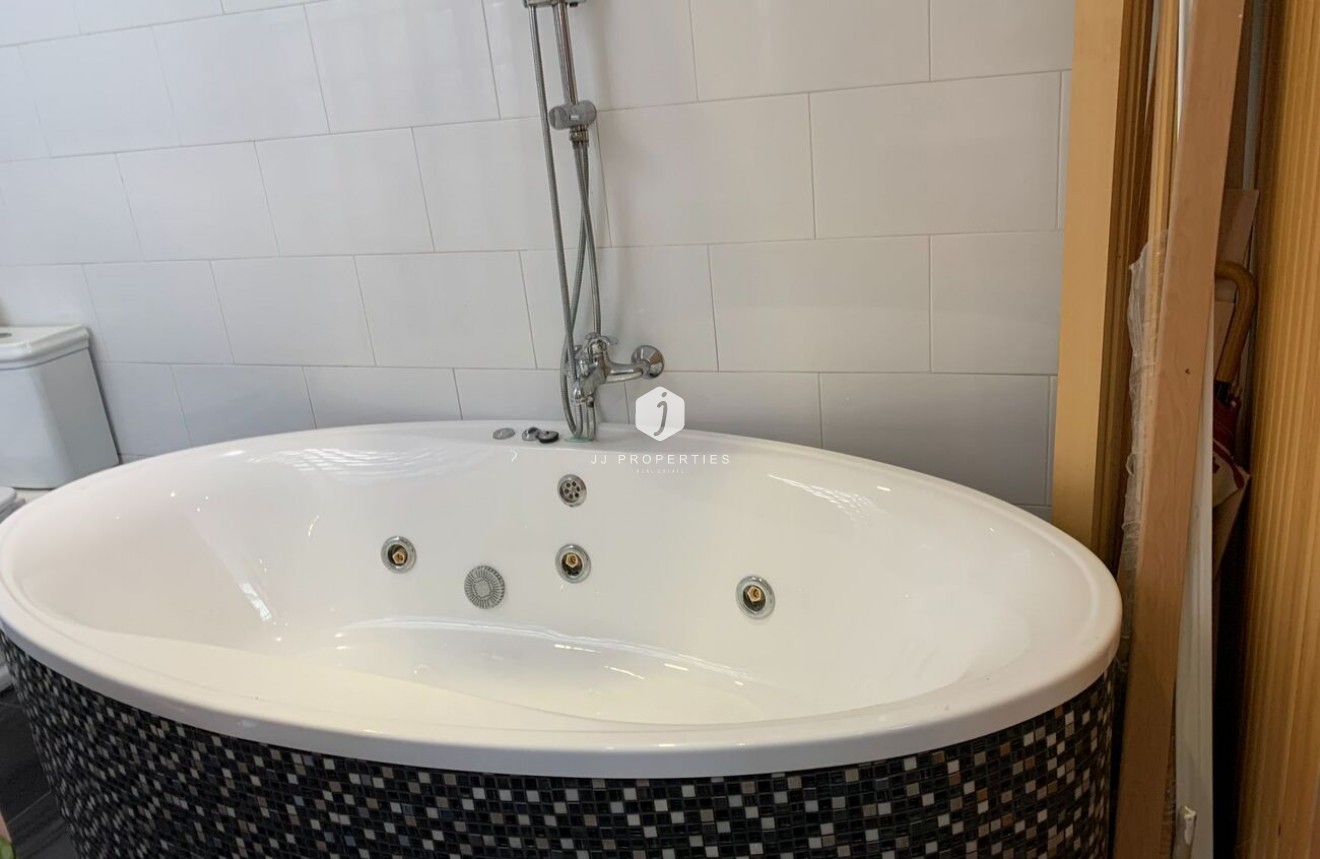 Segunda mano - Duplex -
La Zenia - Costa Blanca