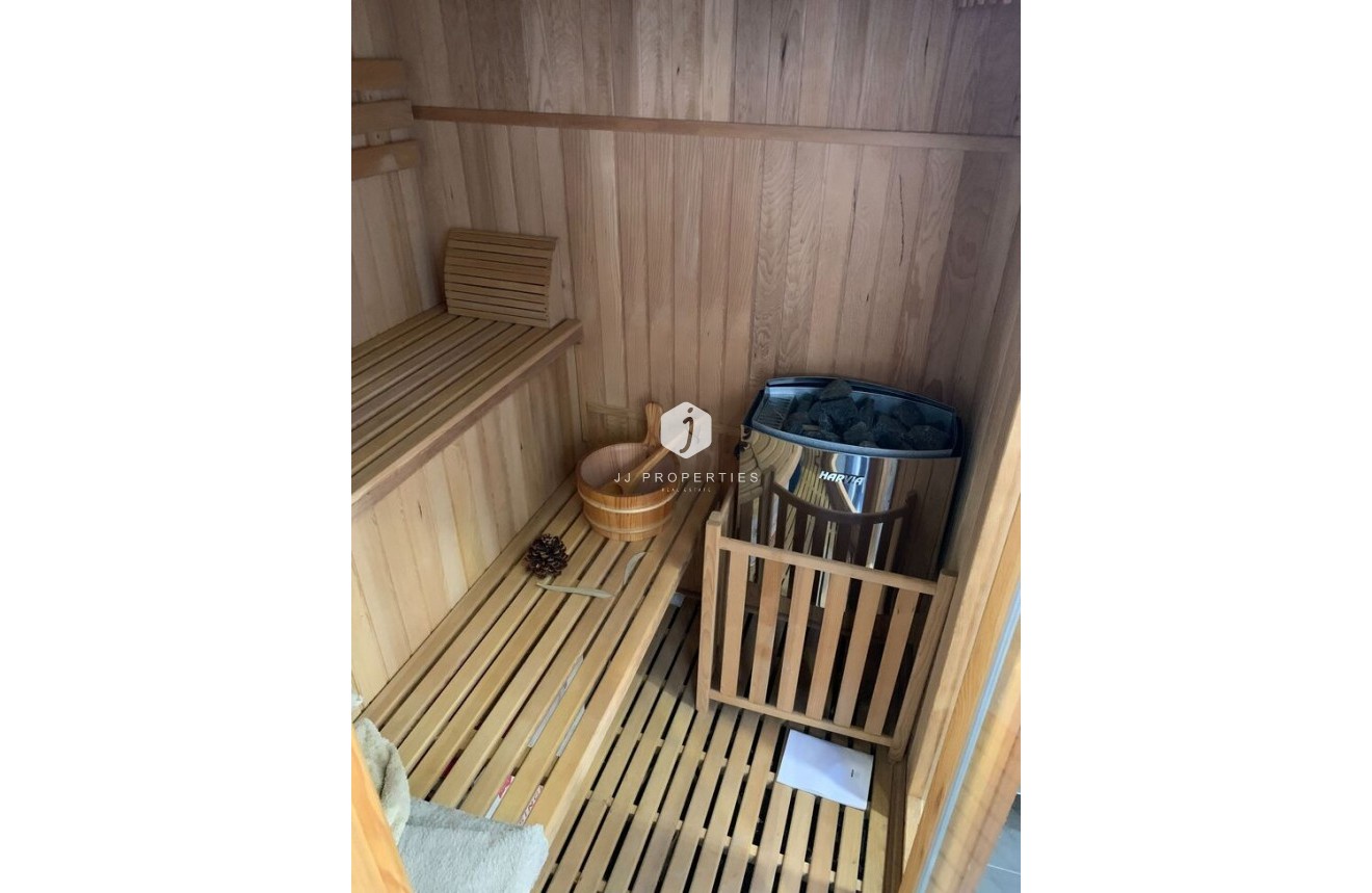 Segunda mano - Duplex -
La Zenia - Costa Blanca