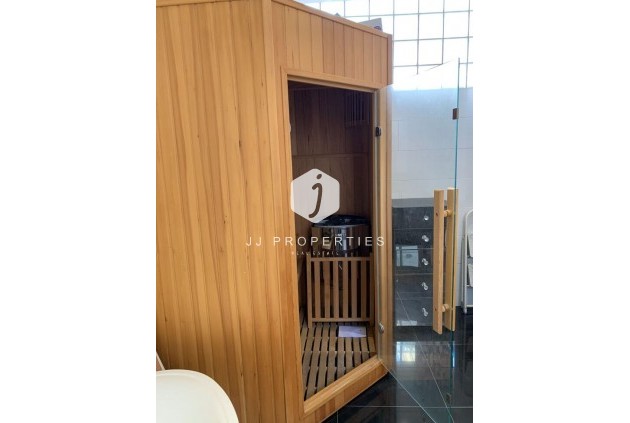 Segunda mano - Duplex -
La Zenia - Costa Blanca