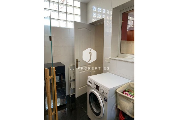 Segunda mano - Duplex -
La Zenia - Costa Blanca