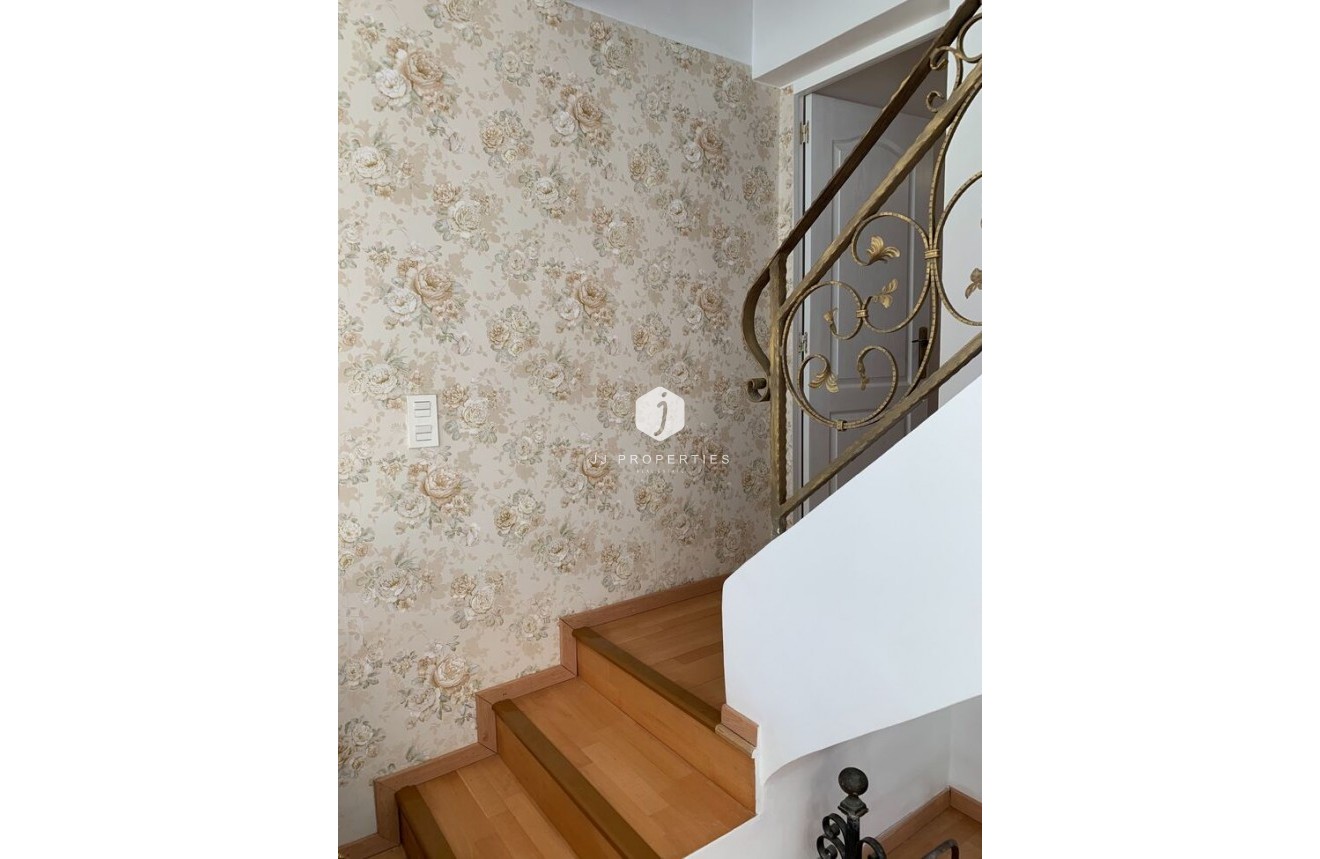 Segunda mano - Duplex -
La Zenia - Costa Blanca