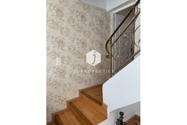 Segunda mano - Duplex -
La Zenia - Costa Blanca