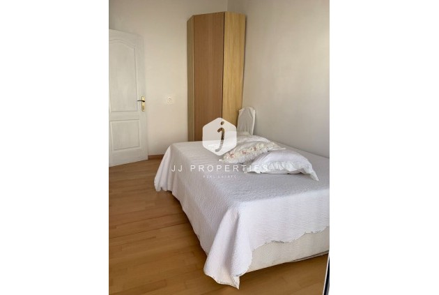 Segunda mano - Duplex -
La Zenia - Costa Blanca