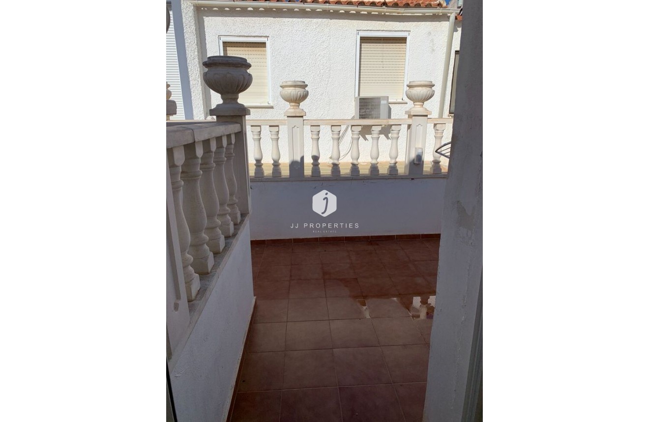 Segunda mano - Duplex -
La Zenia - Costa Blanca