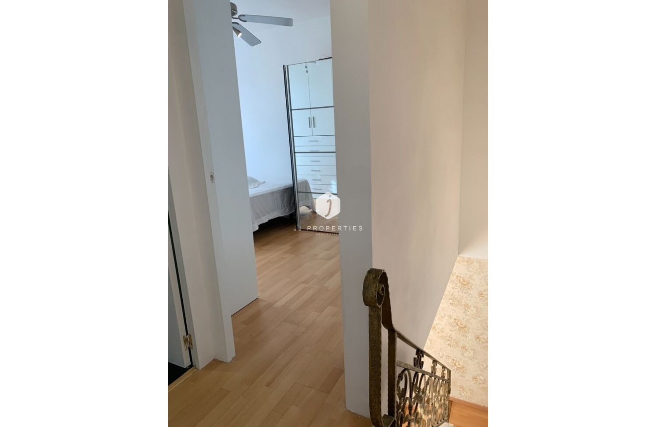 Segunda mano - Duplex -
La Zenia - Costa Blanca