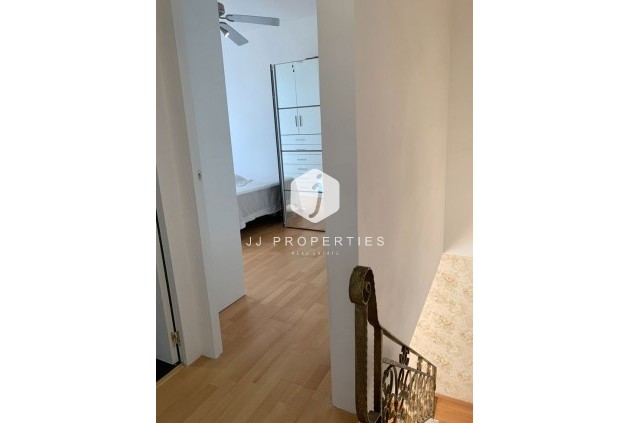 Segunda mano - Duplex -
La Zenia - Costa Blanca