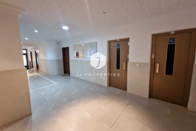 Aus zweiter Hand - Wohnung -
Torrevieja - Costa Blanca