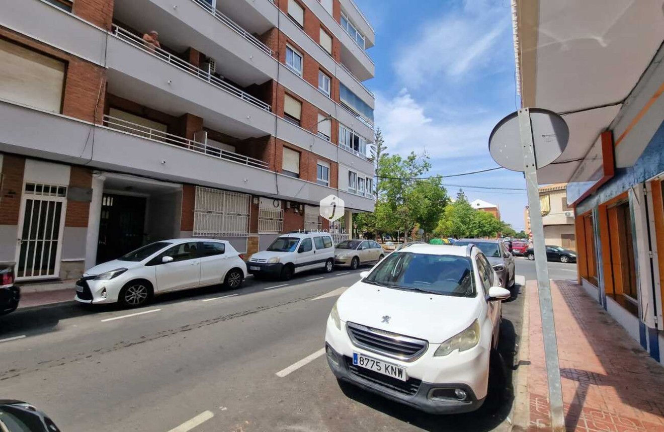 Aus zweiter Hand - Wohnung -
Torrevieja - Costa Blanca