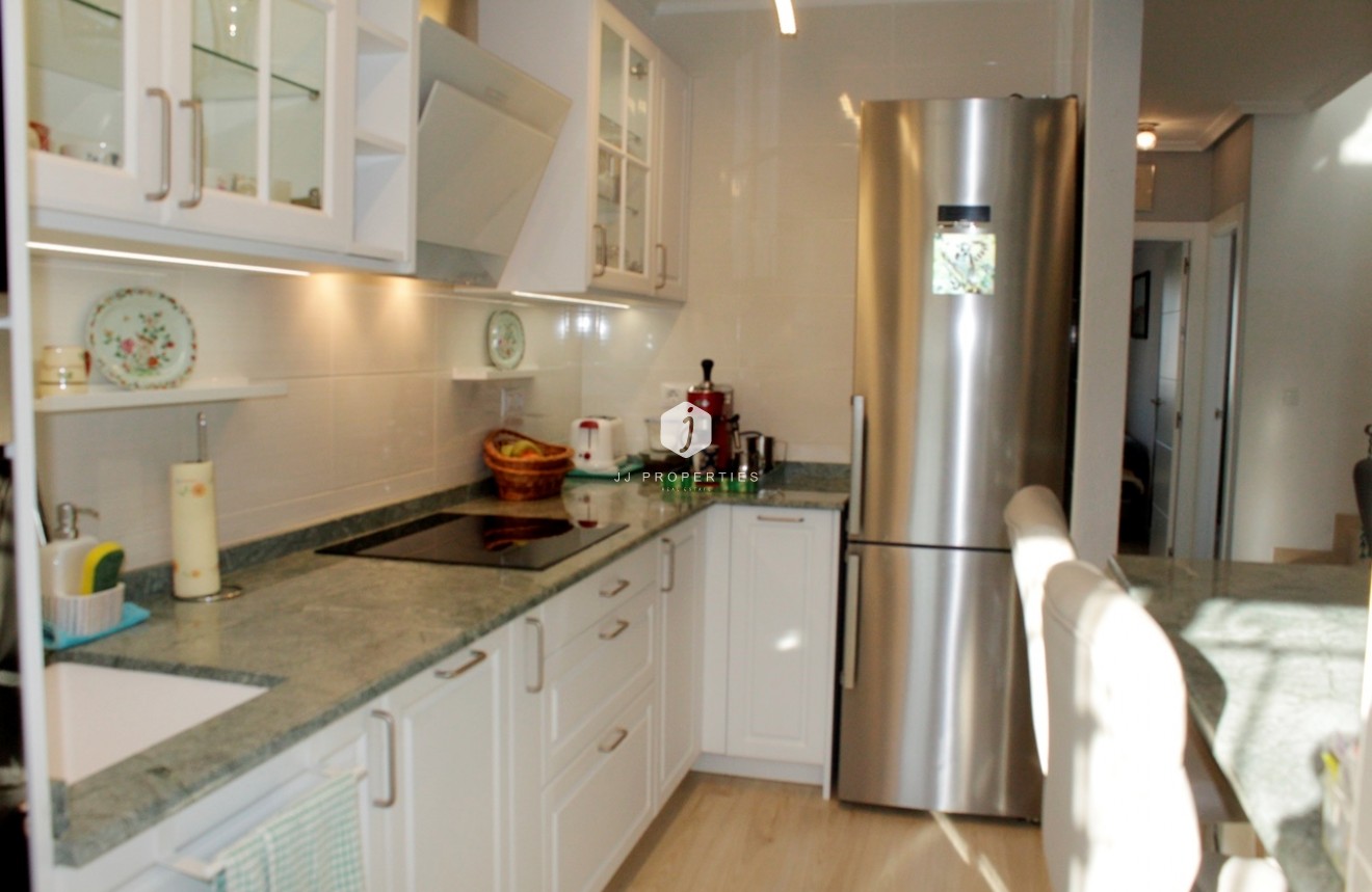 Segunda mano - Bungalow -
Orihuela Costa - Costa Blanca