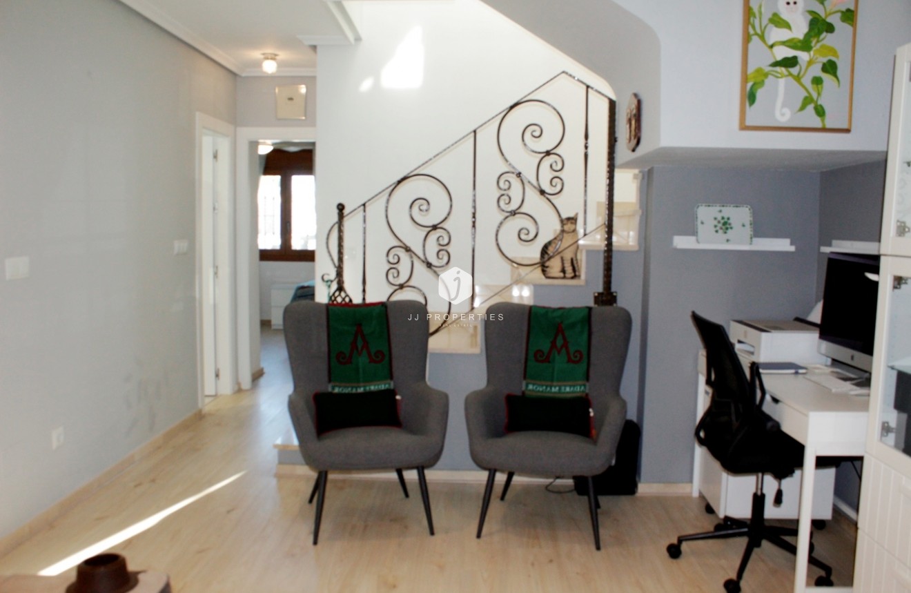 Segunda mano - Bungalow -
Orihuela Costa - Costa Blanca