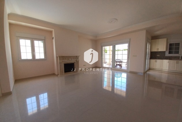 Aus zweiter Hand - Villa -
Cabo Roig - Costa Blanca