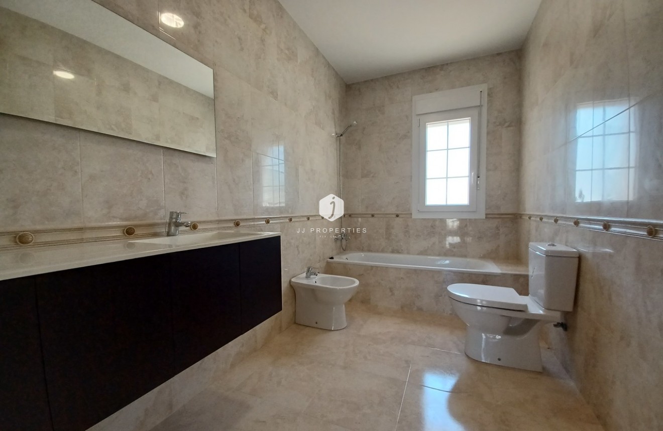 Aus zweiter Hand - Villa -
Cabo Roig - Costa Blanca