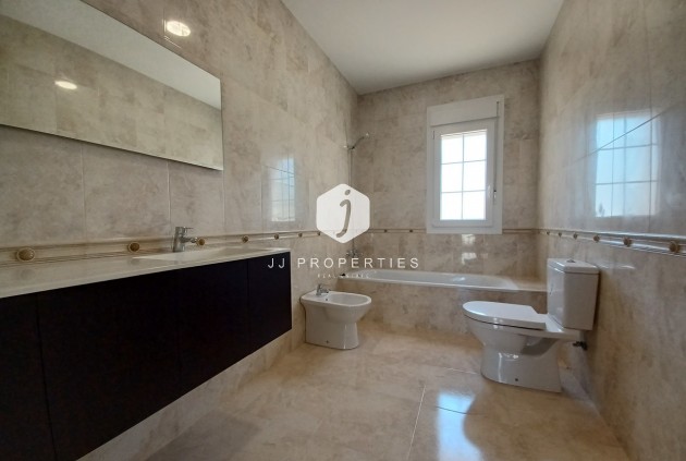 Aus zweiter Hand - Villa -
Cabo Roig - Costa Blanca