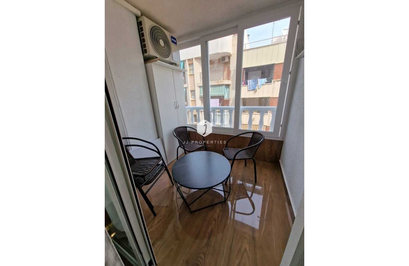 Segunda mano - Apartamento / piso -
Torrevieja - Costa Blanca