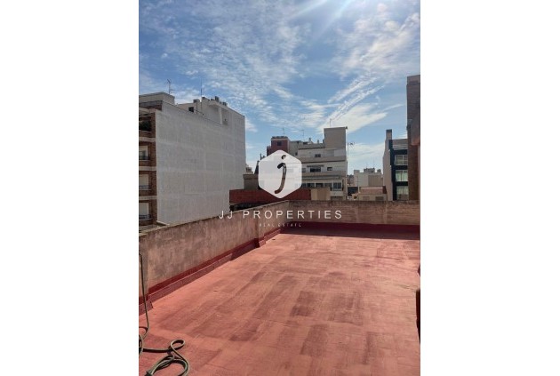 Segunda mano - Apartamento / piso -
Torrevieja - Centro