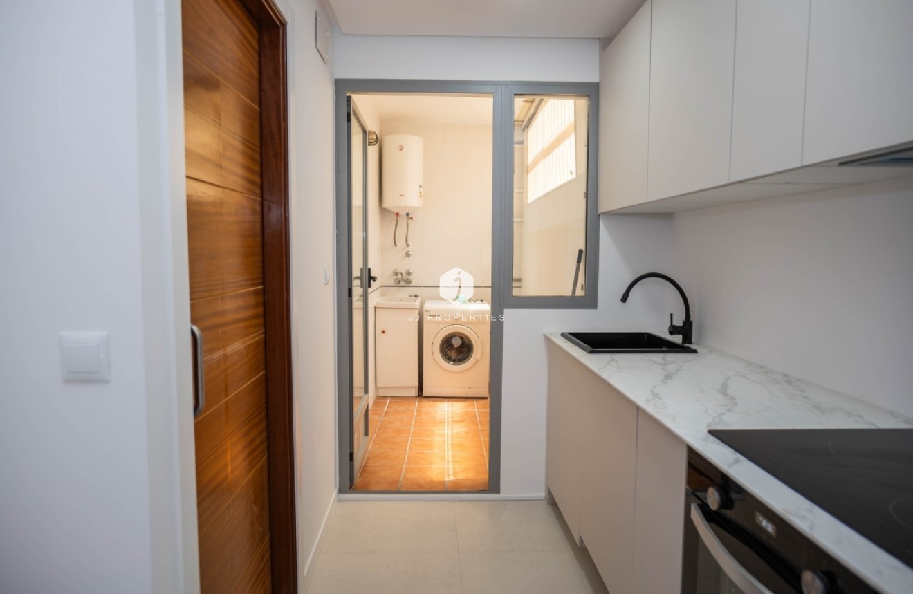 Segunda mano - Apartamento / piso -
Torrevieja - Costa Blanca