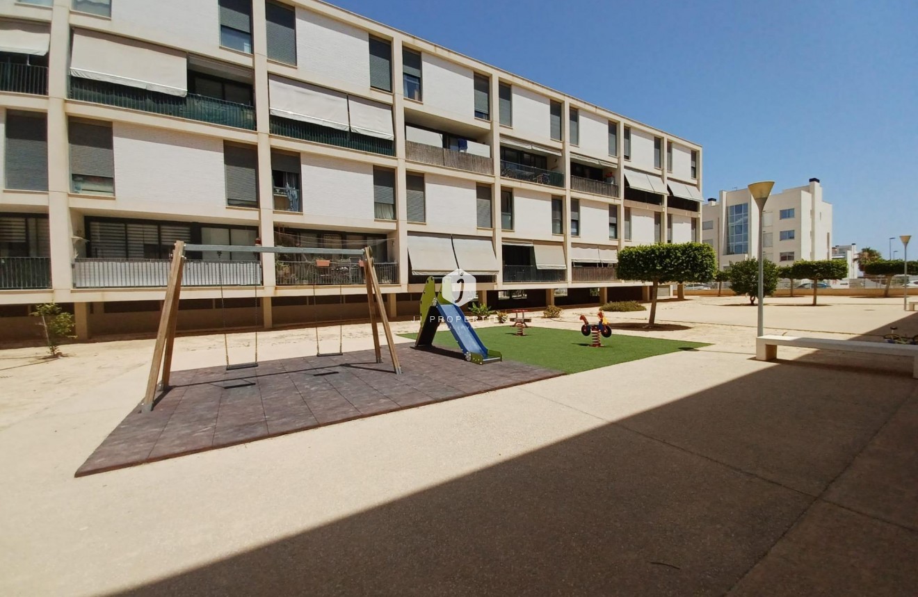 Segunda mano - Apartamento / piso -
Orihuela Costa - Los Dolses