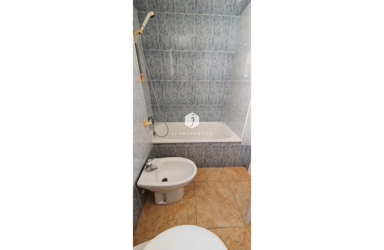 Segunda mano - Ático -
Torrevieja - Centro