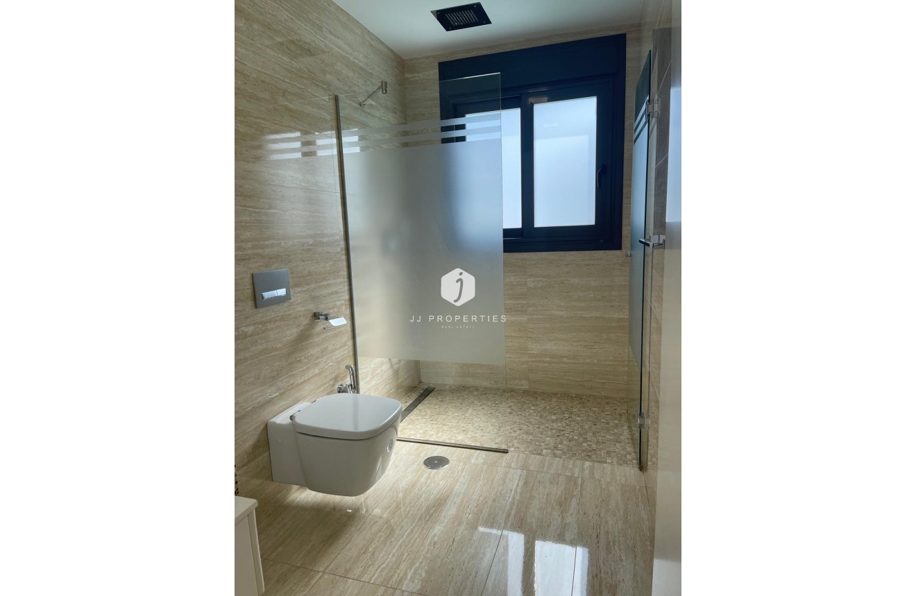 Segunda mano - Villa -
San Miguel de Salinas - Altos De San Miguel