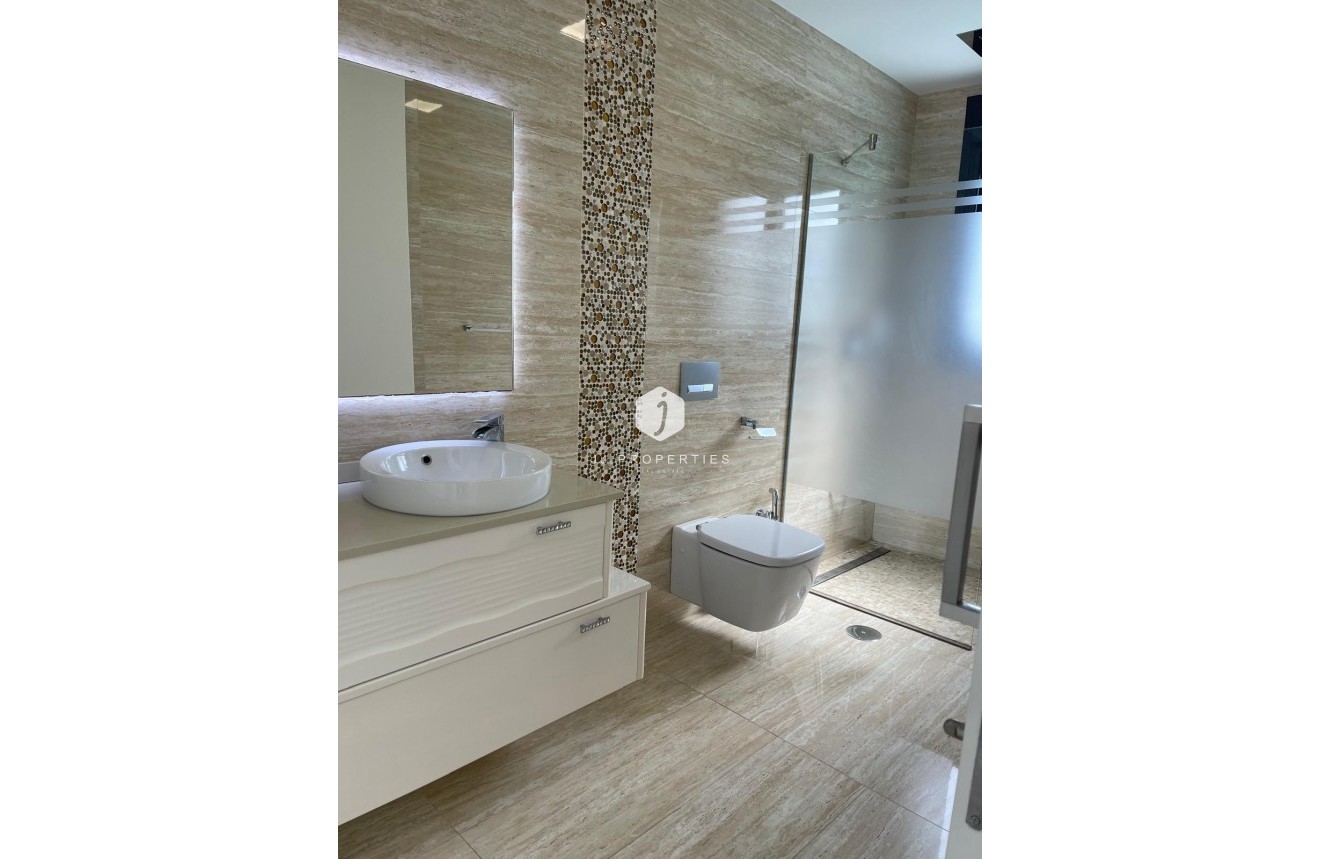 Segunda mano - Villa -
San Miguel de Salinas - Altos De San Miguel