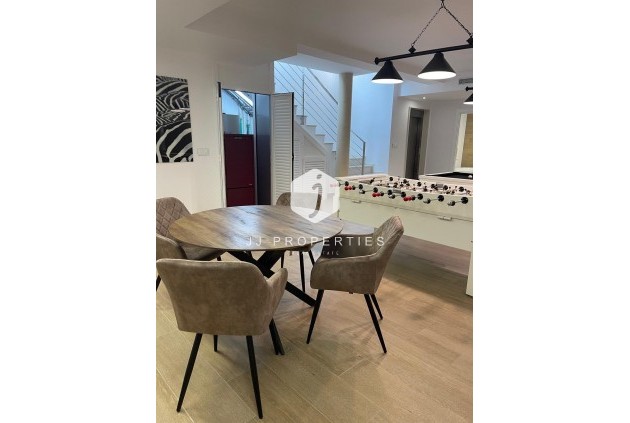 Segunda mano - Villa -
San Miguel de Salinas - Altos De San Miguel