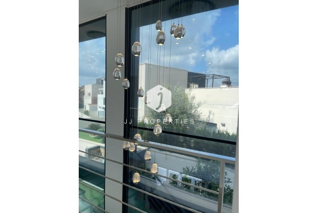 Segunda mano - Villa -
San Miguel de Salinas - Altos De San Miguel