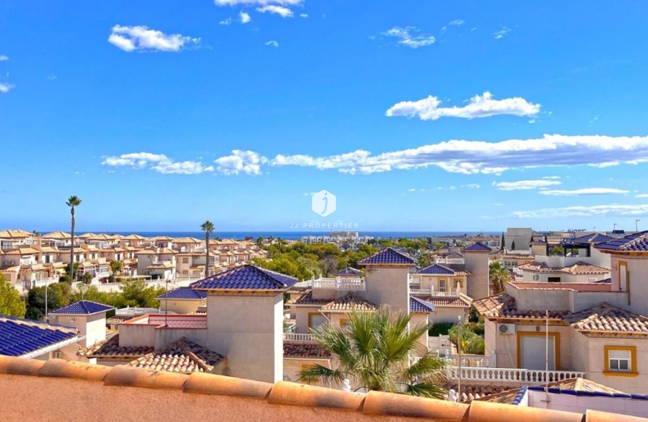 Segunda mano - Villa -
La Zenia - Costa Blanca