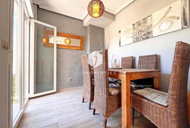 Segunda mano - Villa -
La Zenia - Costa Blanca