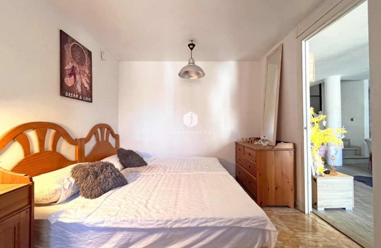 Segunda mano - Villa -
La Zenia - Costa Blanca