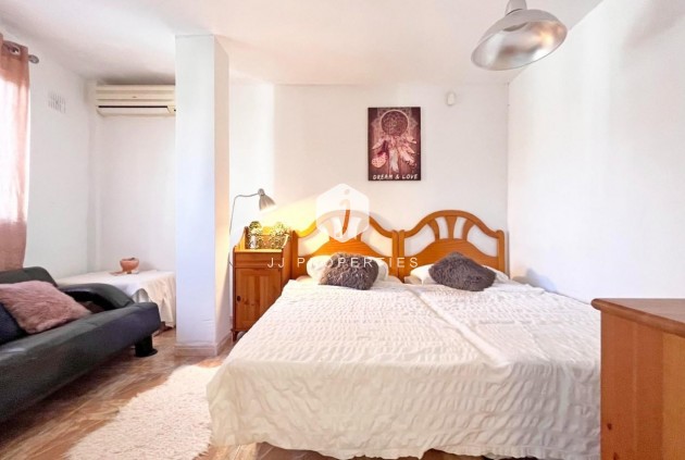 Segunda mano - Villa -
La Zenia - Costa Blanca