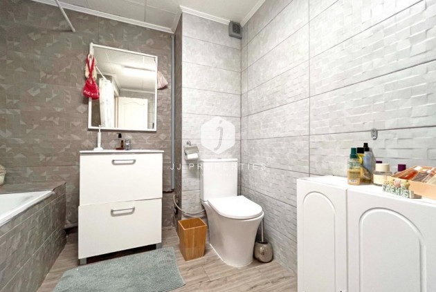 Segunda mano - Villa -
La Zenia - Costa Blanca