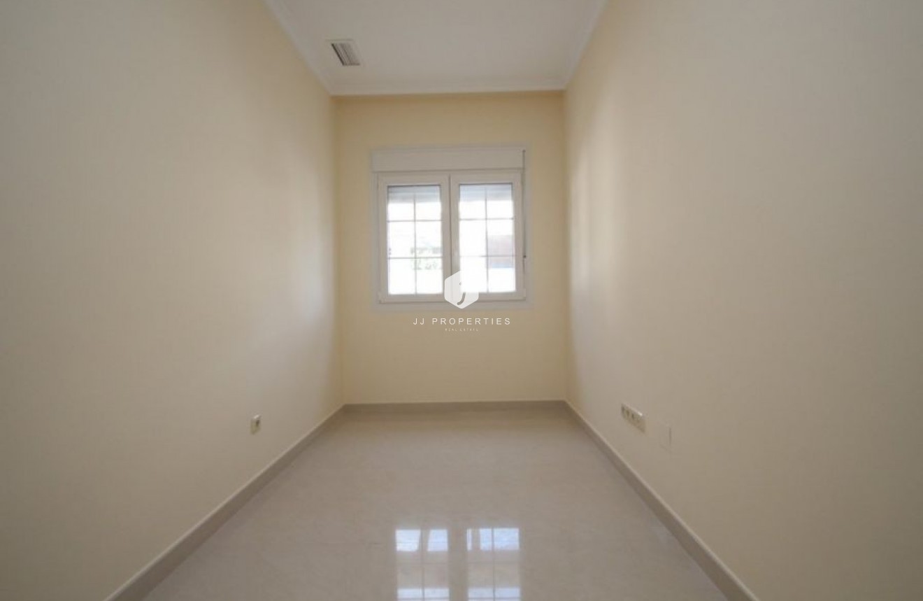 Segunda mano - Villa -
Orihuela Costa - Costa Blanca