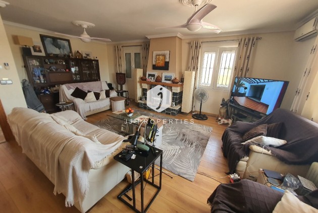 Segunda mano - Villa -
Los Balcones - Costa Blanca