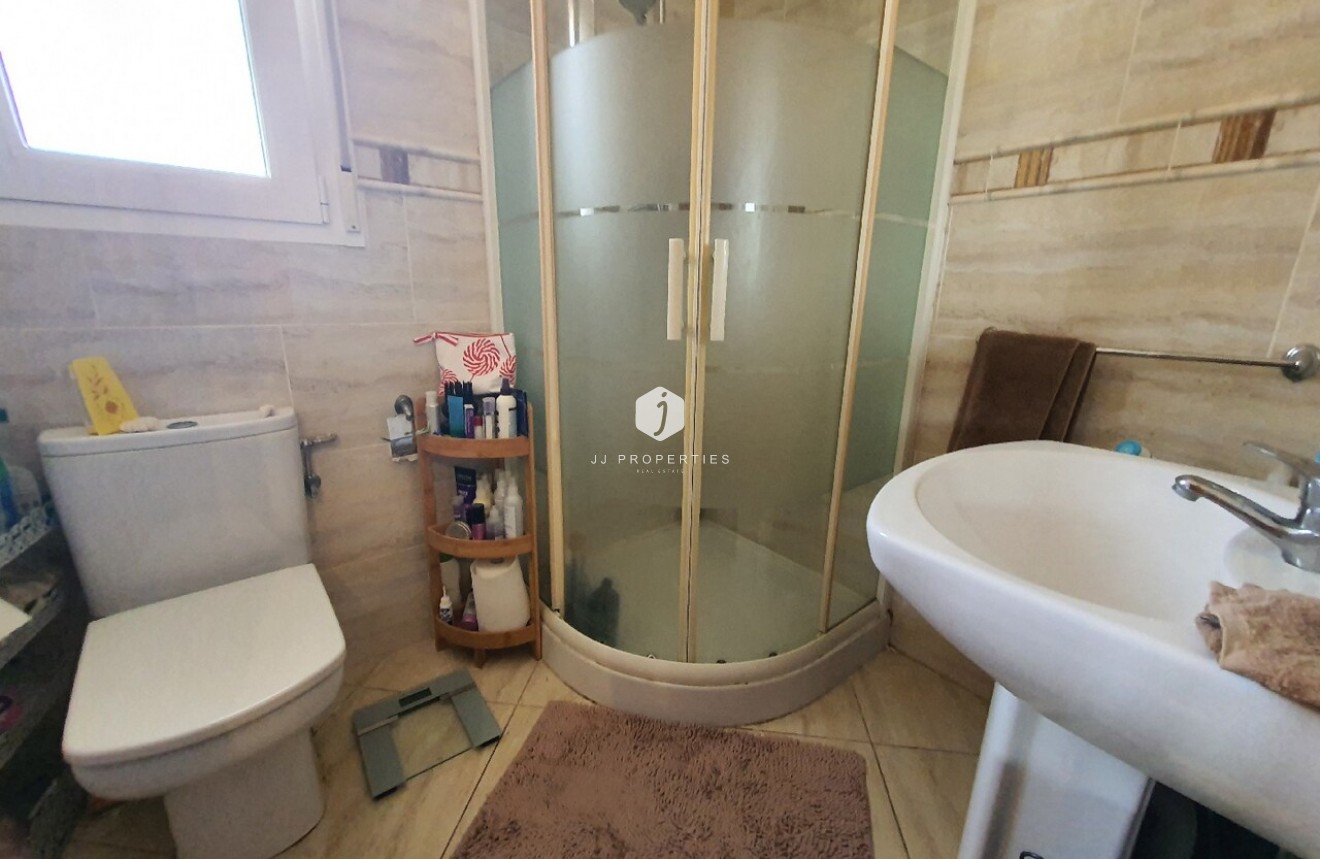 Segunda mano - Villa -
Los Balcones - Costa Blanca