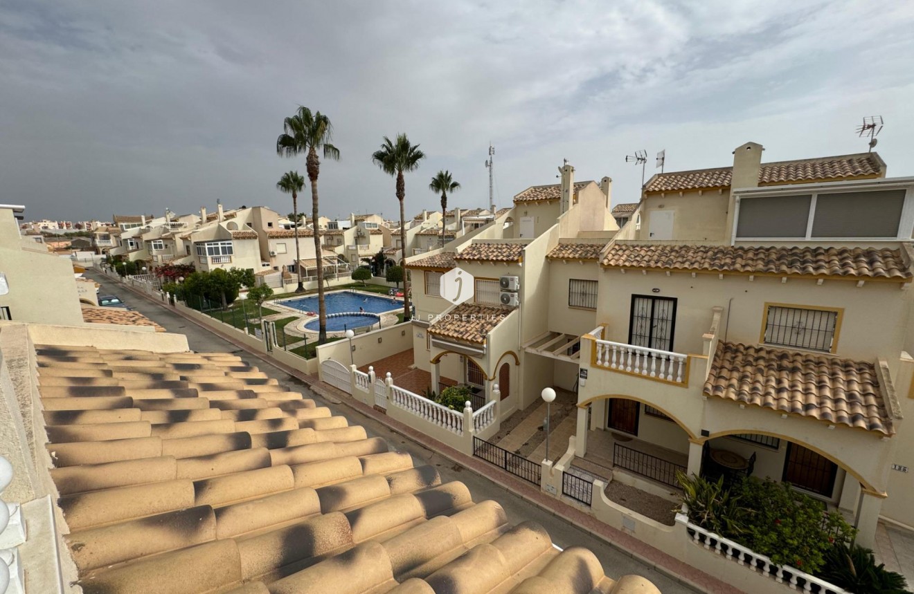 Tweedehands - Villa -
Orihuela Costa - Los Dolses