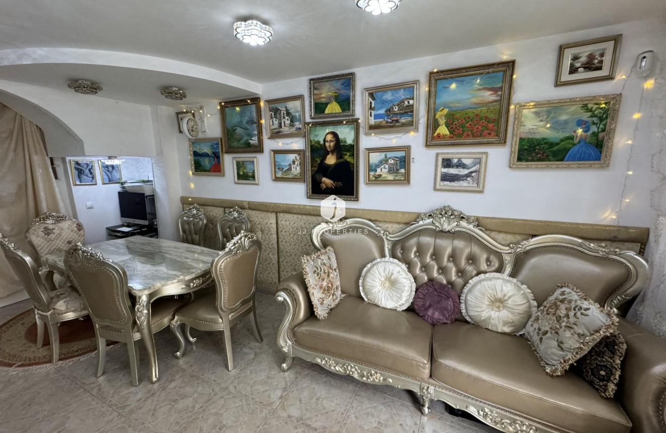 Tweedehands - Villa -
Orihuela Costa - Los Dolses