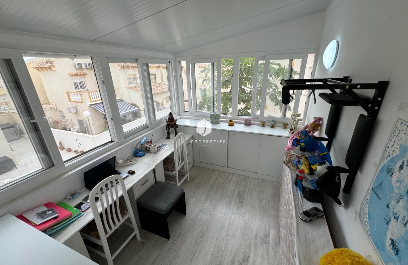 Tweedehands - Villa -
Orihuela Costa - Los Dolses