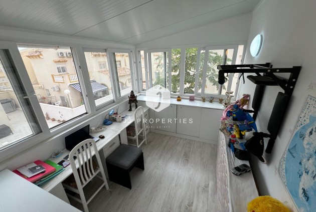 Tweedehands - Villa -
Orihuela Costa - Los Dolses