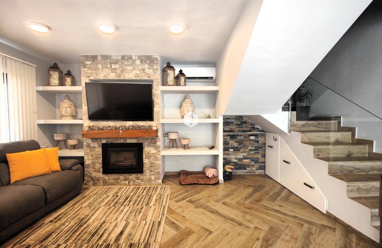 Segunda mano - Villa -
Cabo Roig - Costa Blanca