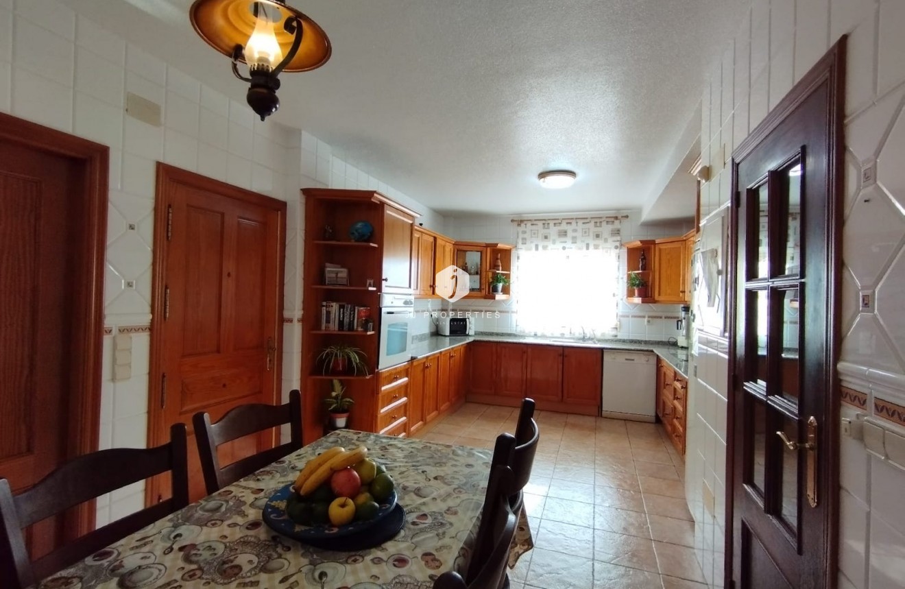 Segunda mano - Villa -
Torrevieja - Costa Blanca