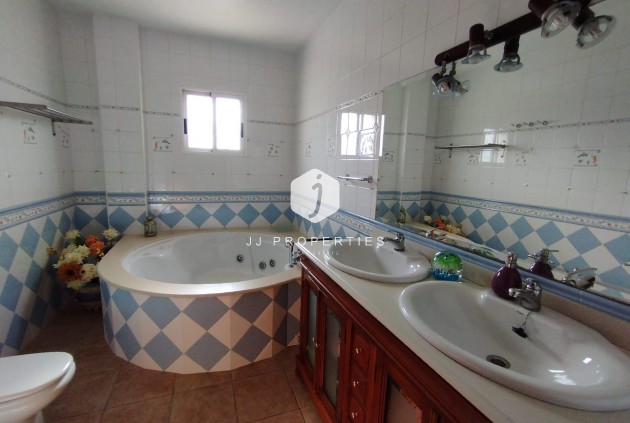 Segunda mano - Villa -
Torrevieja - Costa Blanca