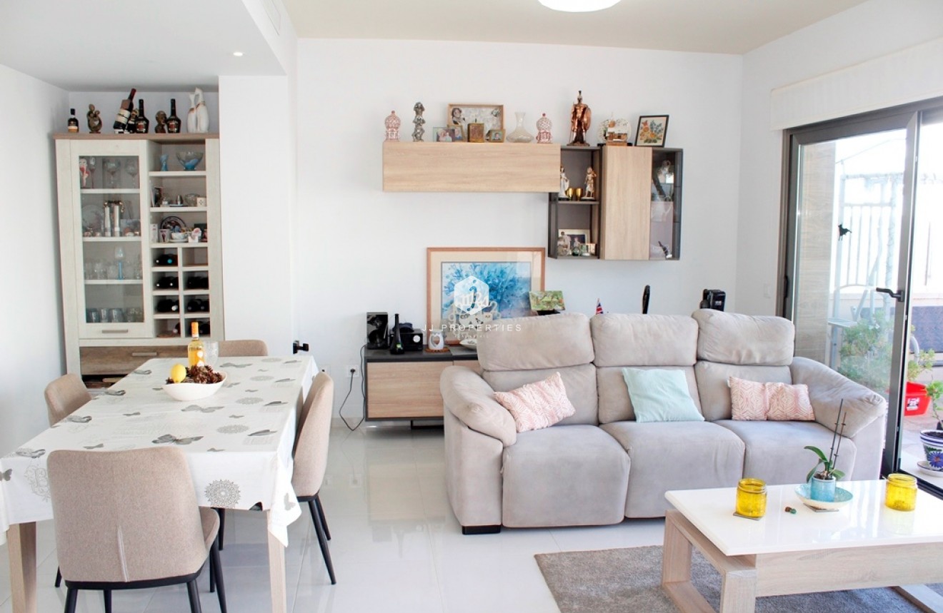 D'occasion - Villa -
San Miguel de Salinas - Inland