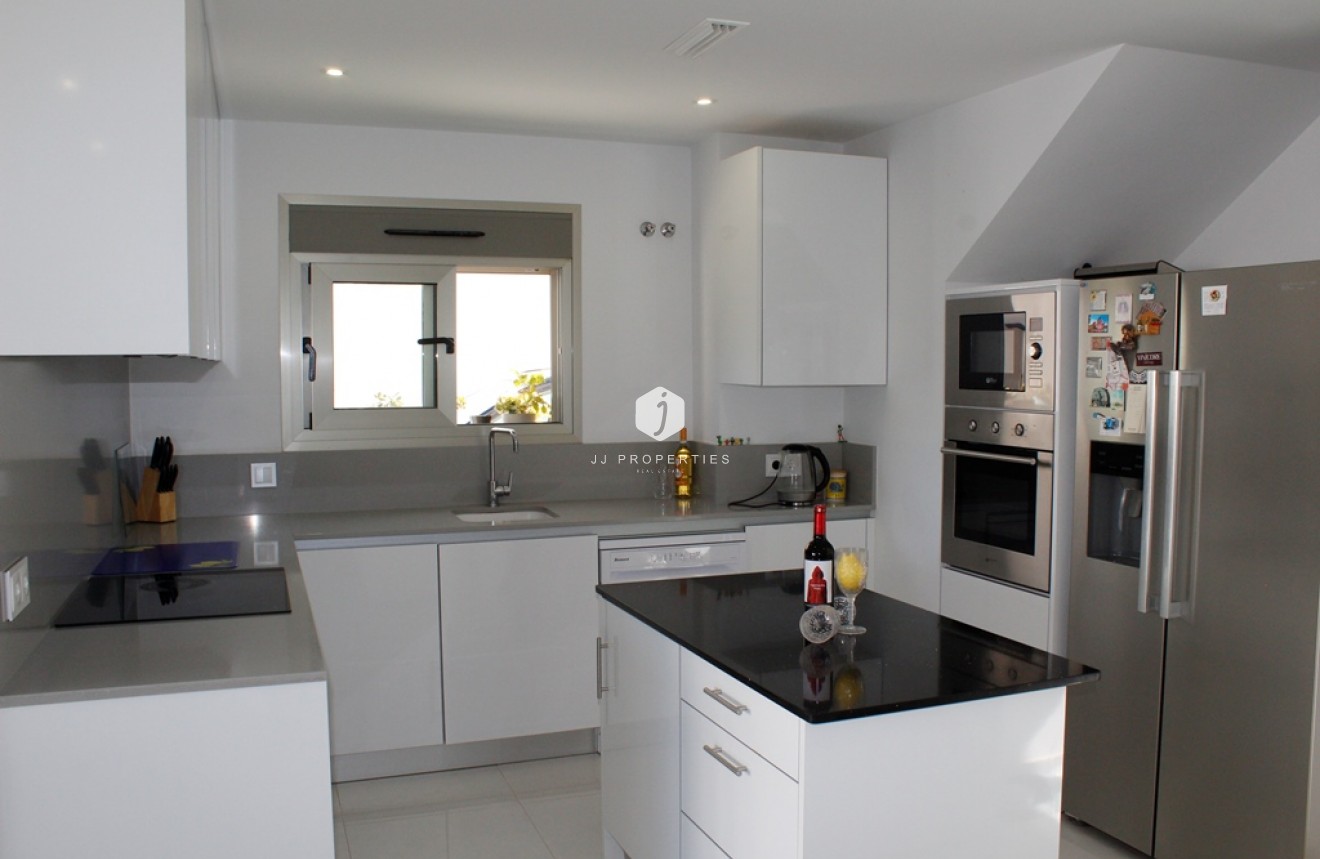 D'occasion - Villa -
San Miguel de Salinas - Inland