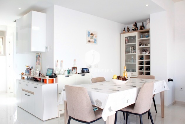 D'occasion - Villa -
San Miguel de Salinas - Inland